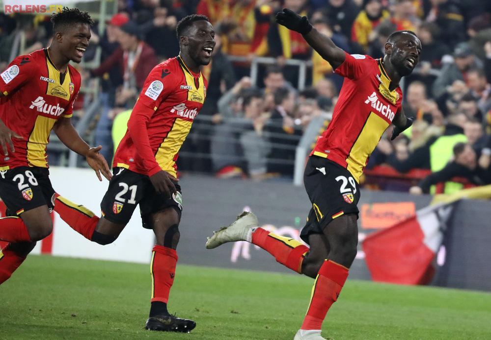 Lens - Niort : de la victoire à la joie Lens - Niort : de la victoire à la joie