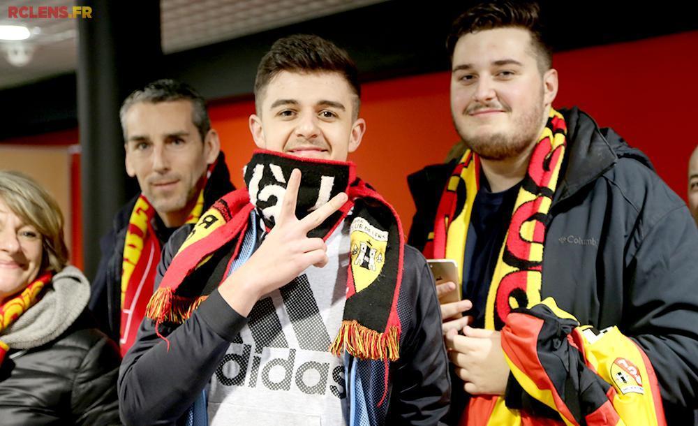Dédicaces Mouaad Madri et Mehdi Tahrat Dédicaces Mouaad Madri et Mehdi Tahrat
