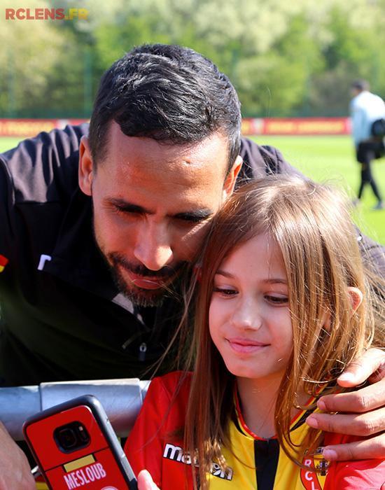 Près de 300 supporters : Walid Mesloub Près de 300 supporters : Walid Mesloub