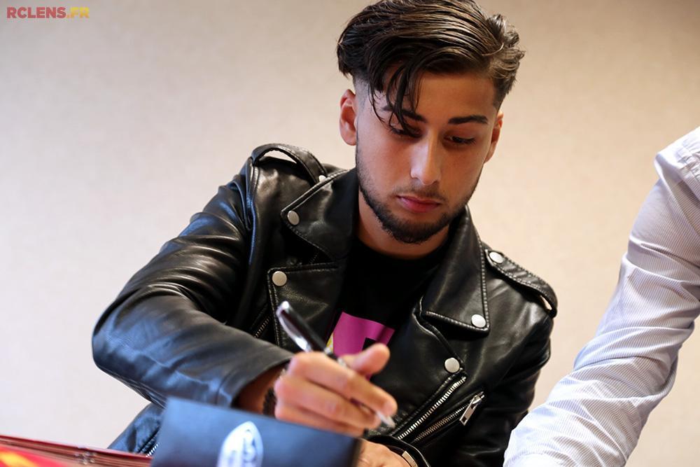 Premier contrat pro pour Adam Oudjani Premier contrat pro pour Adam Oudjani