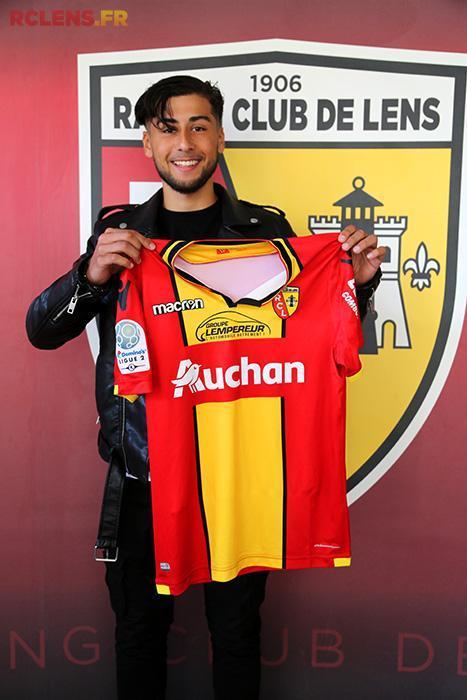 Premier contrat pro pour Adam Oudjani Premier contrat pro pour Adam Oudjani