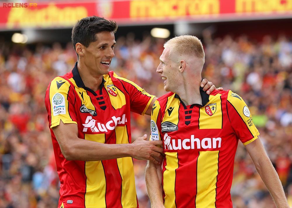 Lens - Guingamp en images : Florian Sotoca et Gaëtan Robail Lens - Guingamp en images : Florian Sotoca et Gaëtan Robail