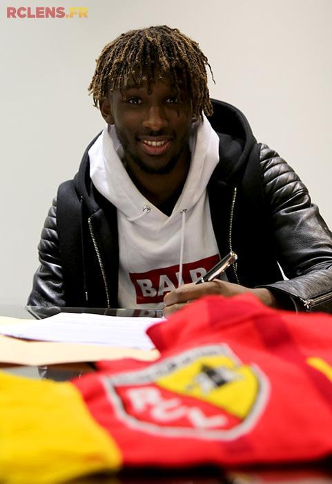 Charles Boli lensois jusqu’en 2024 ! 