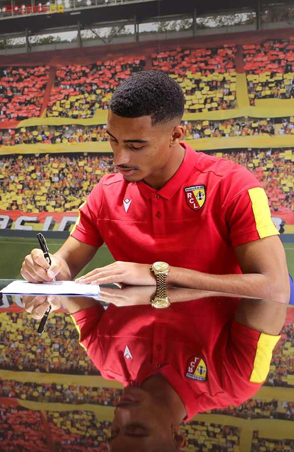 Loïc Badé, nouveau renfort en défense Loïc Badé, nouveau renfort en défense