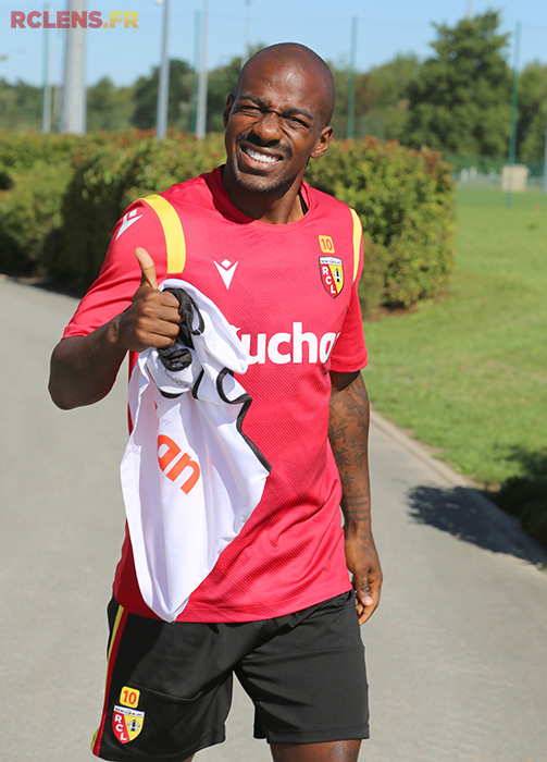 J-2 avant la reprise : Gaël Kakuta J-2 avant la reprise : Gaël Kakuta