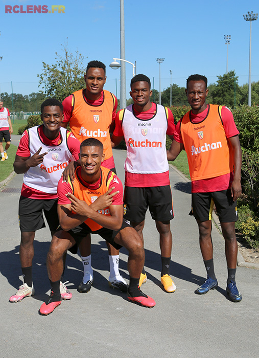 J-2 avant la reprise : Ismaël Boura, Steven Fortes, Loïc Badé, Cheick Doucouré et Cyrille Bayala J-2 avant la reprise : Ismaël Boura, Steven Fortes, Loïc Badé, Cheick Doucouré et Cyrille Bayala