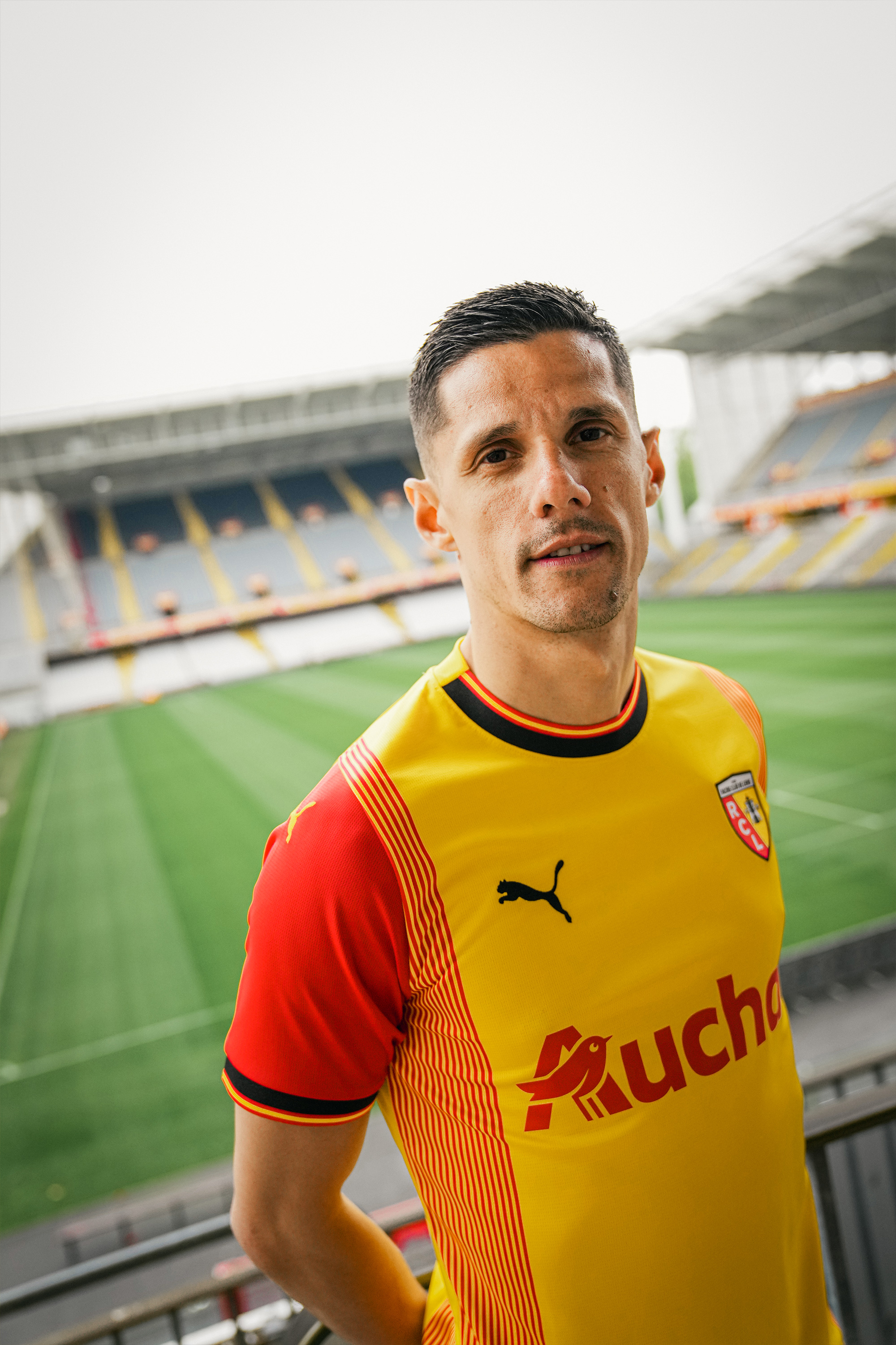 Pour l'amour de notre maillot RC Lens domicile saison 2023-2024 Pour l'amour de notre maillot RC Lens domicile saison 2023-2024