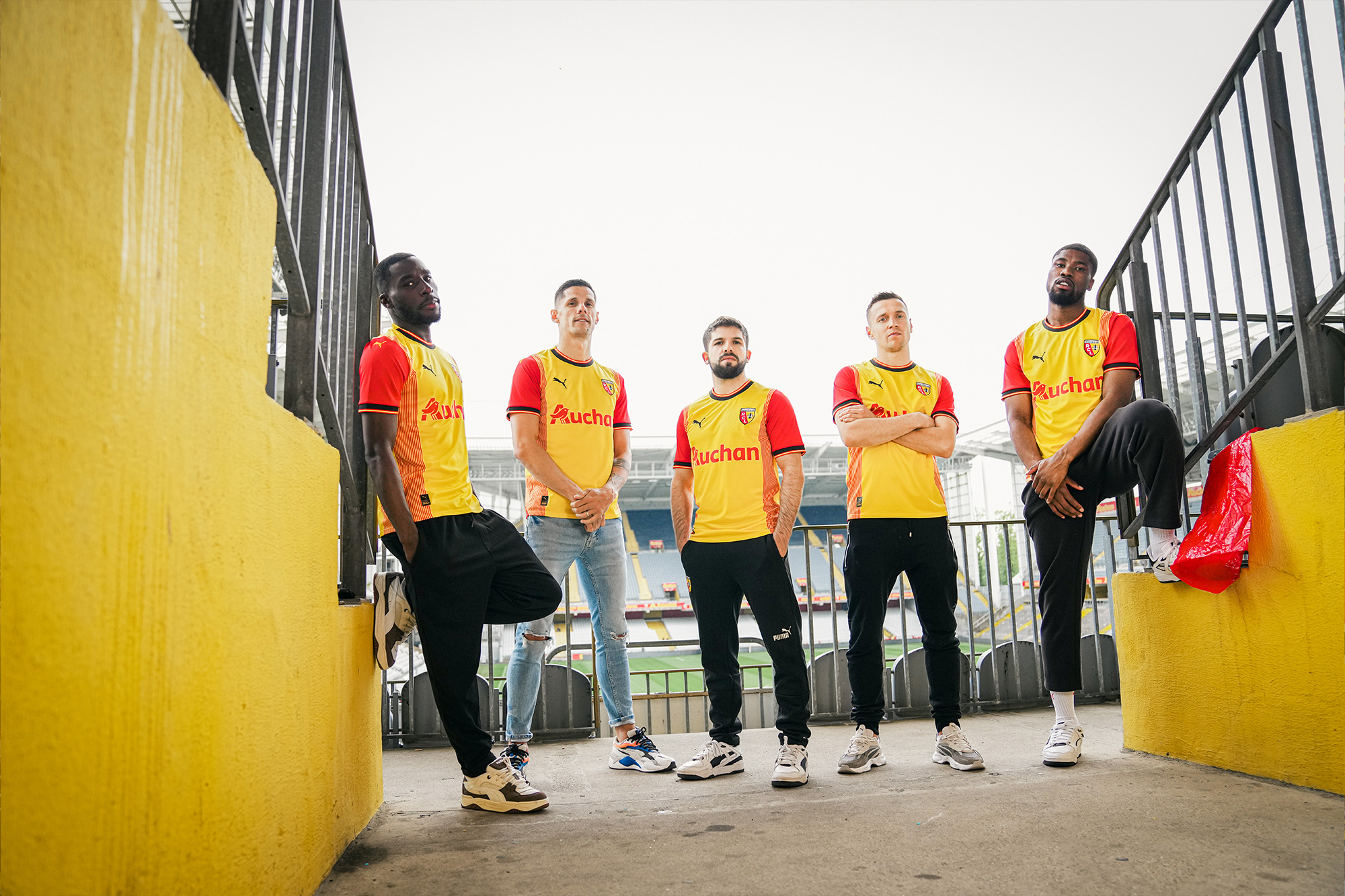 Pour l'amour de notre maillot RC Lens domicile saison 2023-2024 Pour l'amour de notre maillot RC Lens domicile saison 2023-2024