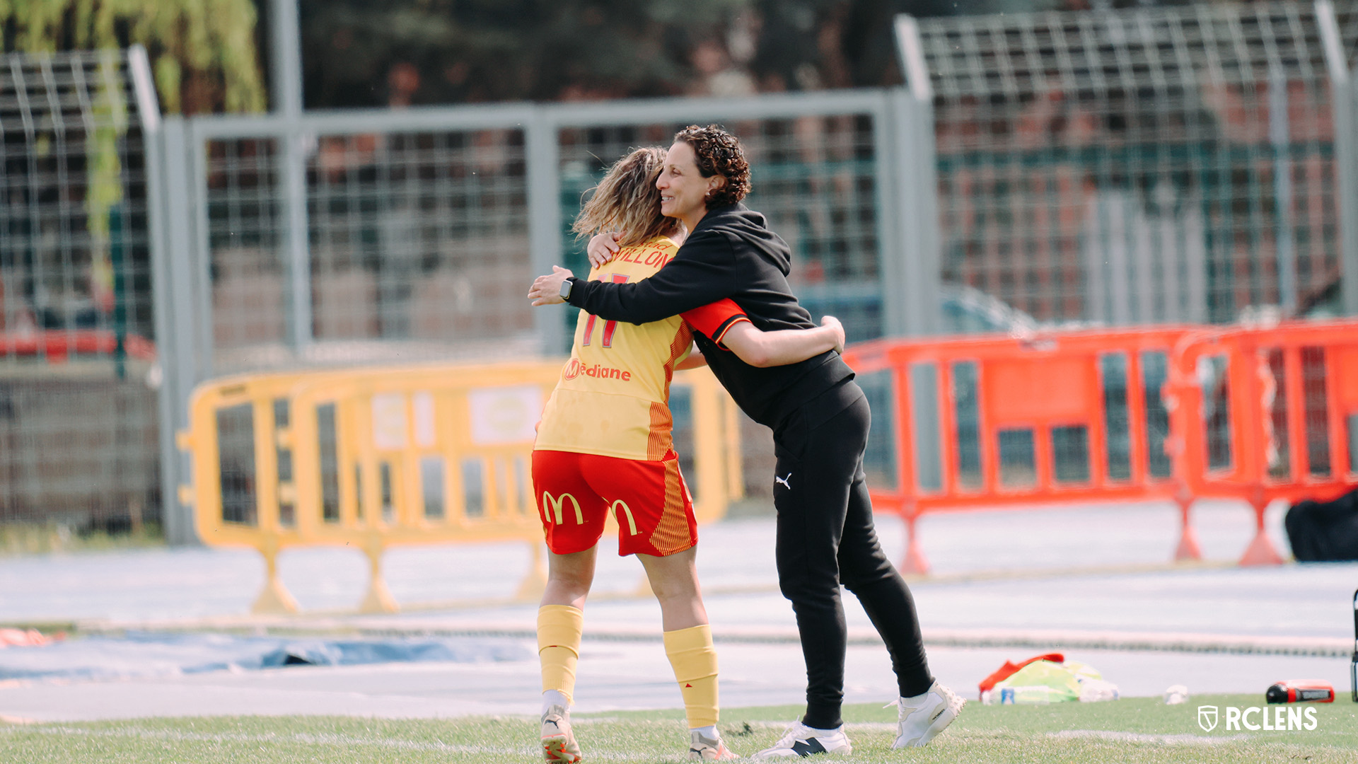 RC Lens Féminin : Lina Thivillon et Sarah M'Barek RC Lens Féminin : Lina Thivillon et Sarah M'Barek