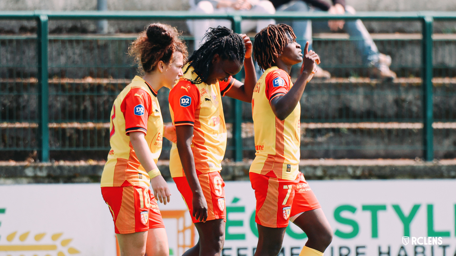 RC Lens : Kahissa Saïdi, Sherly Jeudy et Aude Gbedjissi RC Lens : Kahissa Saïdi, Sherly Jeudy et Aude Gbedjissi