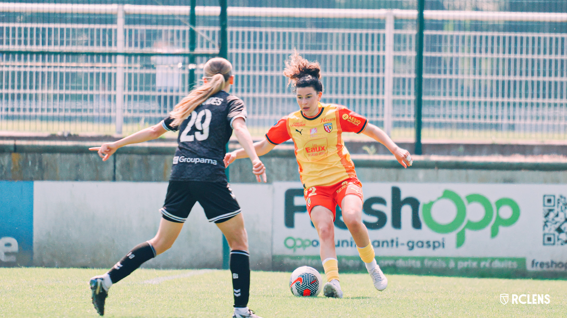 RC Lens : Emma Smaali RC Lens : Emma Smaali