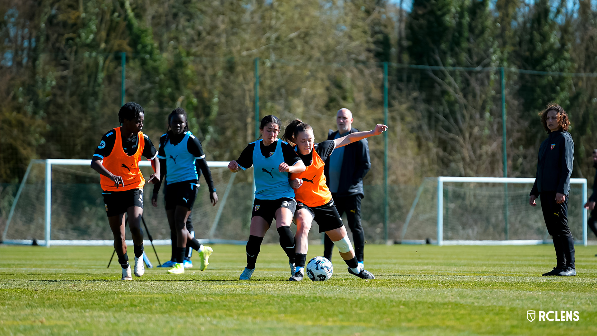 RC Lens Féminin : Lara Kazandjian et Amélie Trachet RC Lens Féminin : Lara Kazandjian et Amélie Trachet