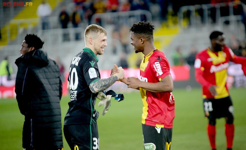 Lens - Niort : de la victoire à la joie Lens - Niort : de la victoire à la joie