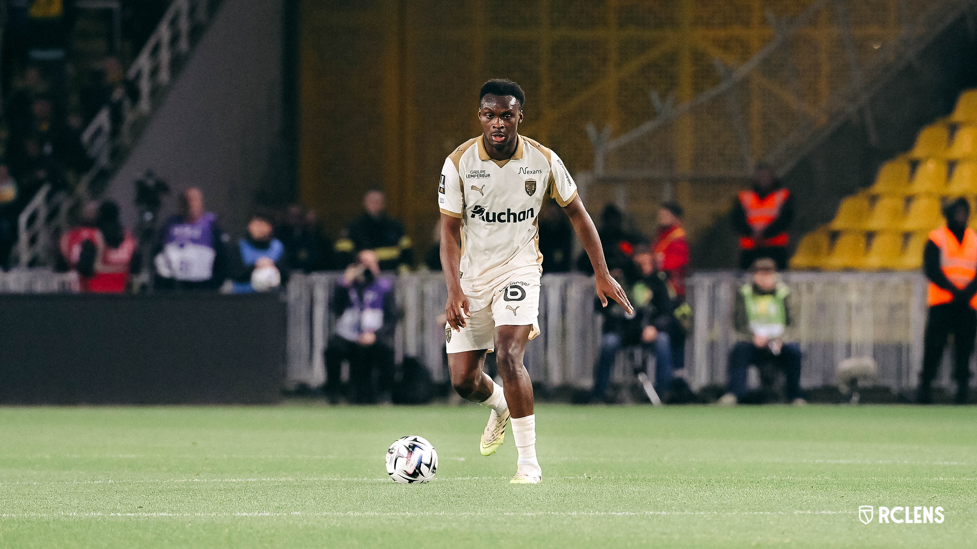 à la lampe sochaux-lens : Samson Baidoo