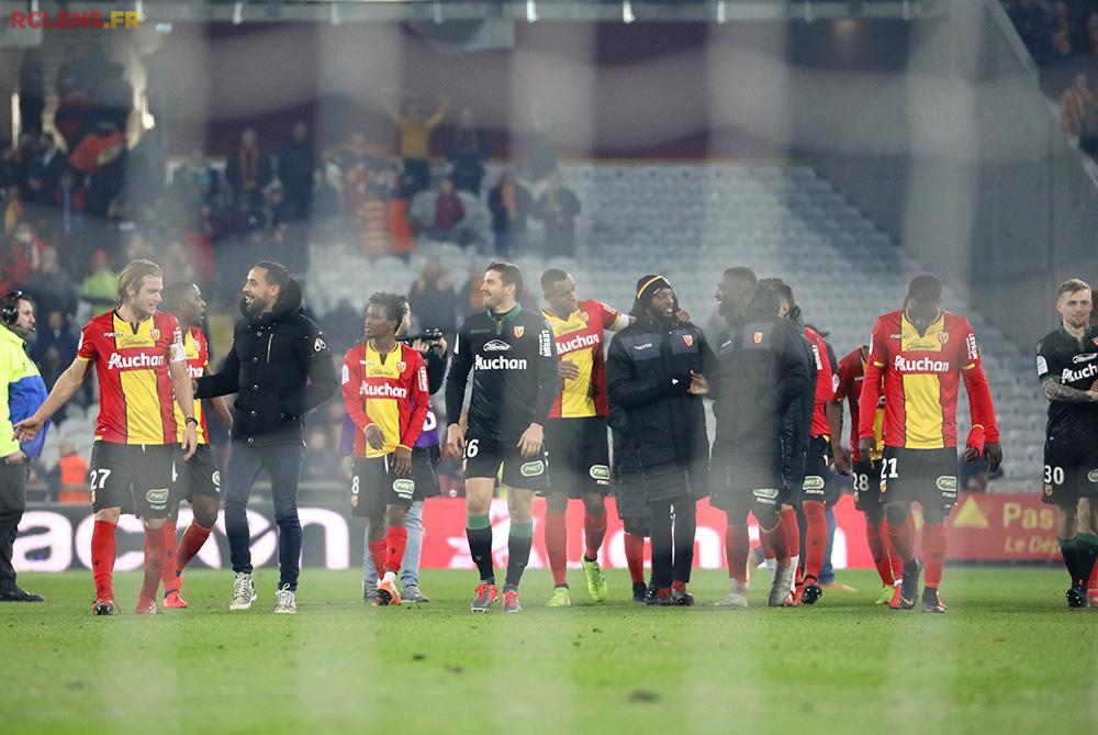 Lens - Niort : de la victoire à la joie Lens - Niort : de la victoire à la joie