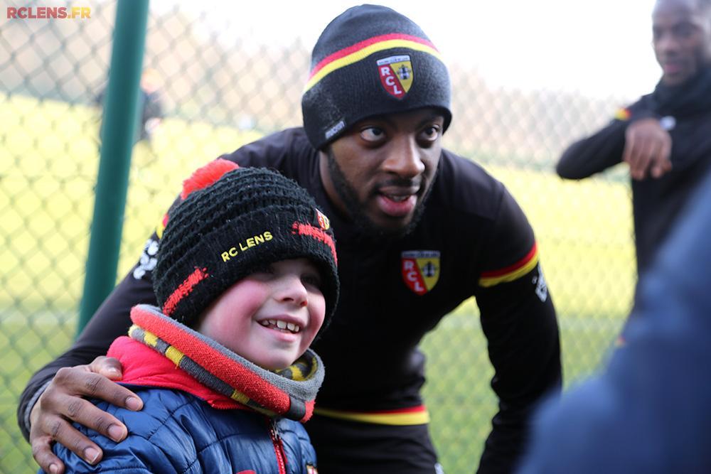 Près de 150 supporters : El Hadji Ba