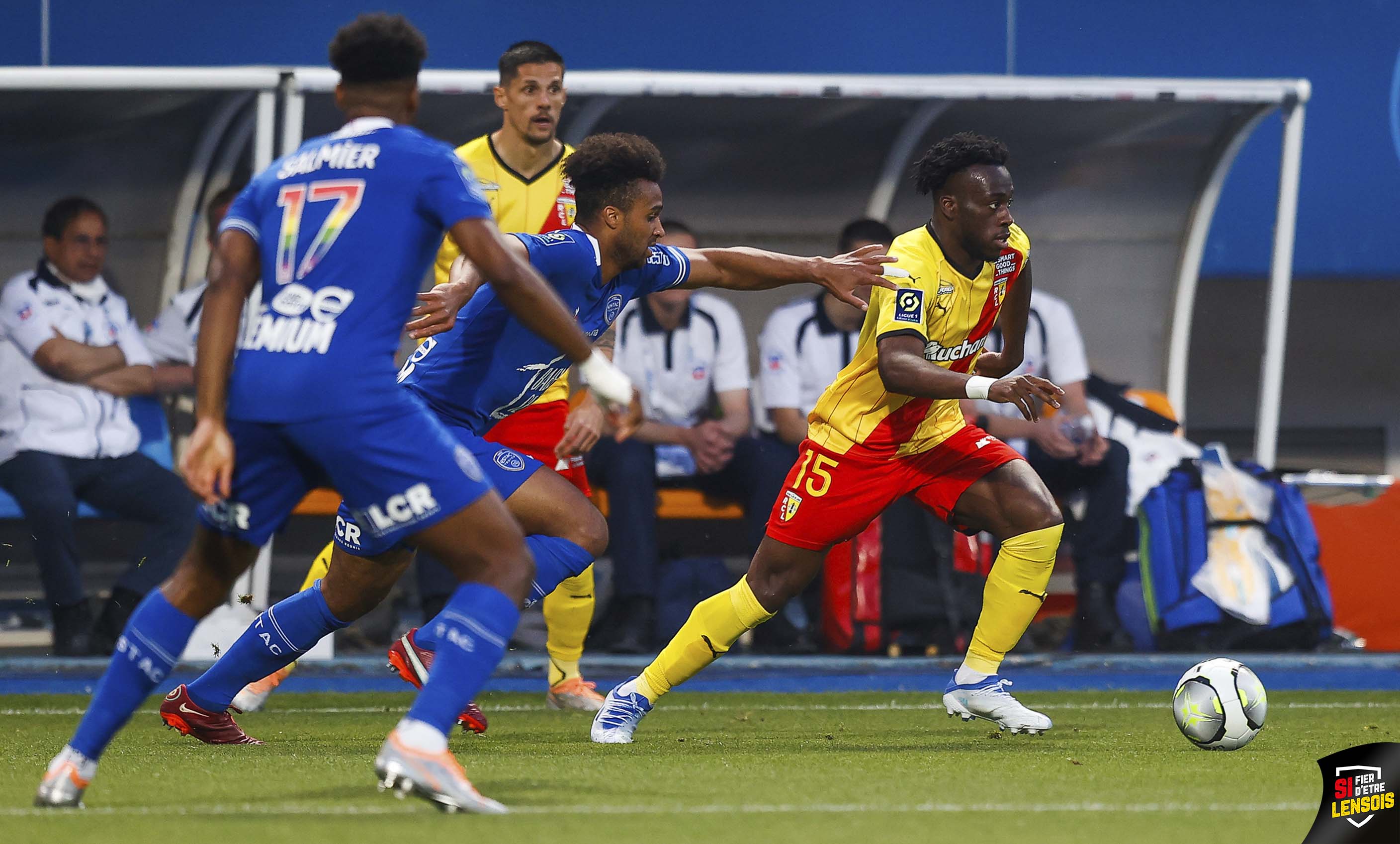 ESTAC-RC Lens (1-3) : le Racing voit triple à Troyes ESTAC-RC Lens (1-3) : le Racing voit triple à Troyes