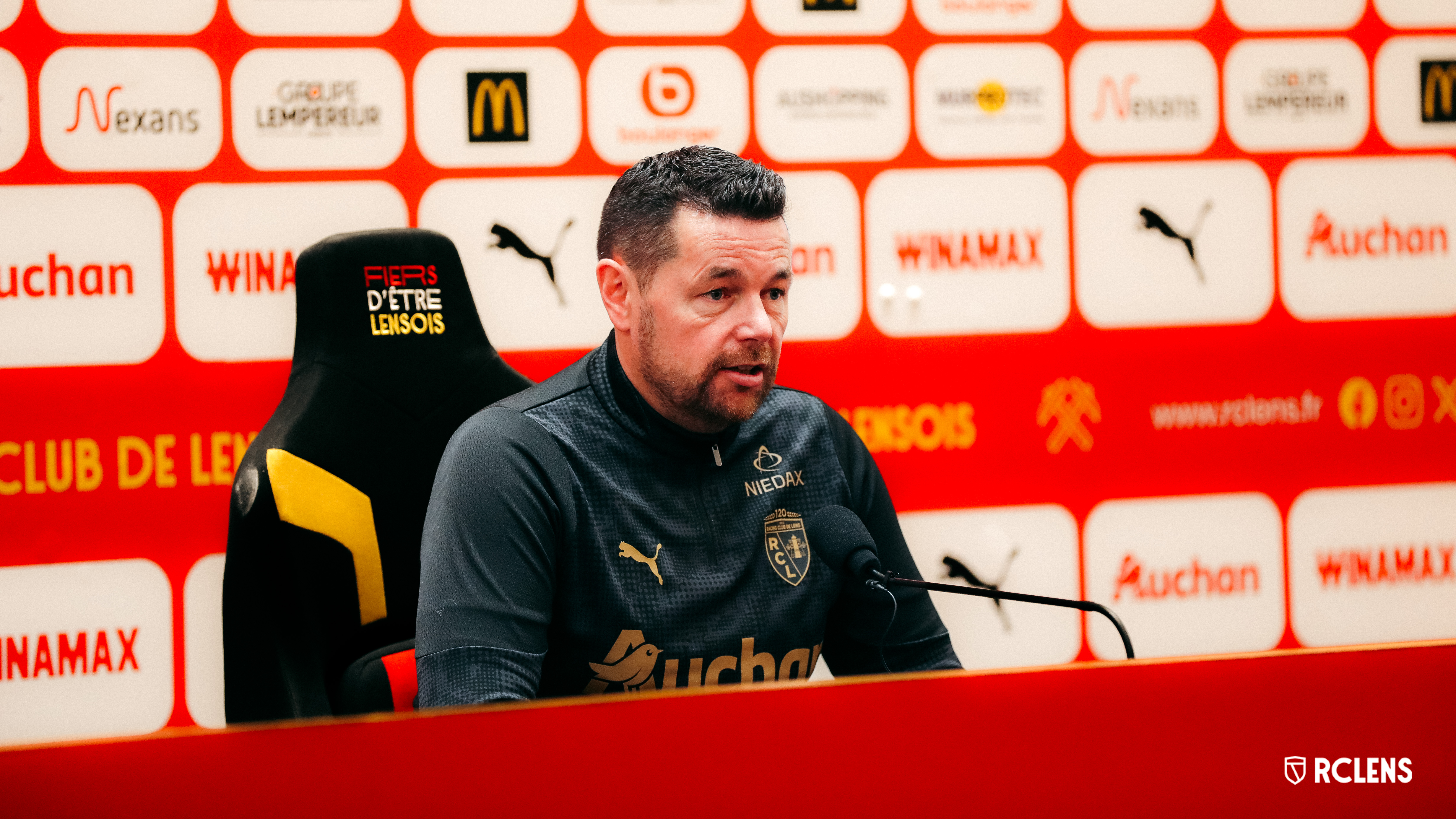 conférence de presse avant FC Nantes-RC Lens Pierre Sage conférence de presse avant FC Nantes-RC Lens Pierre Sage