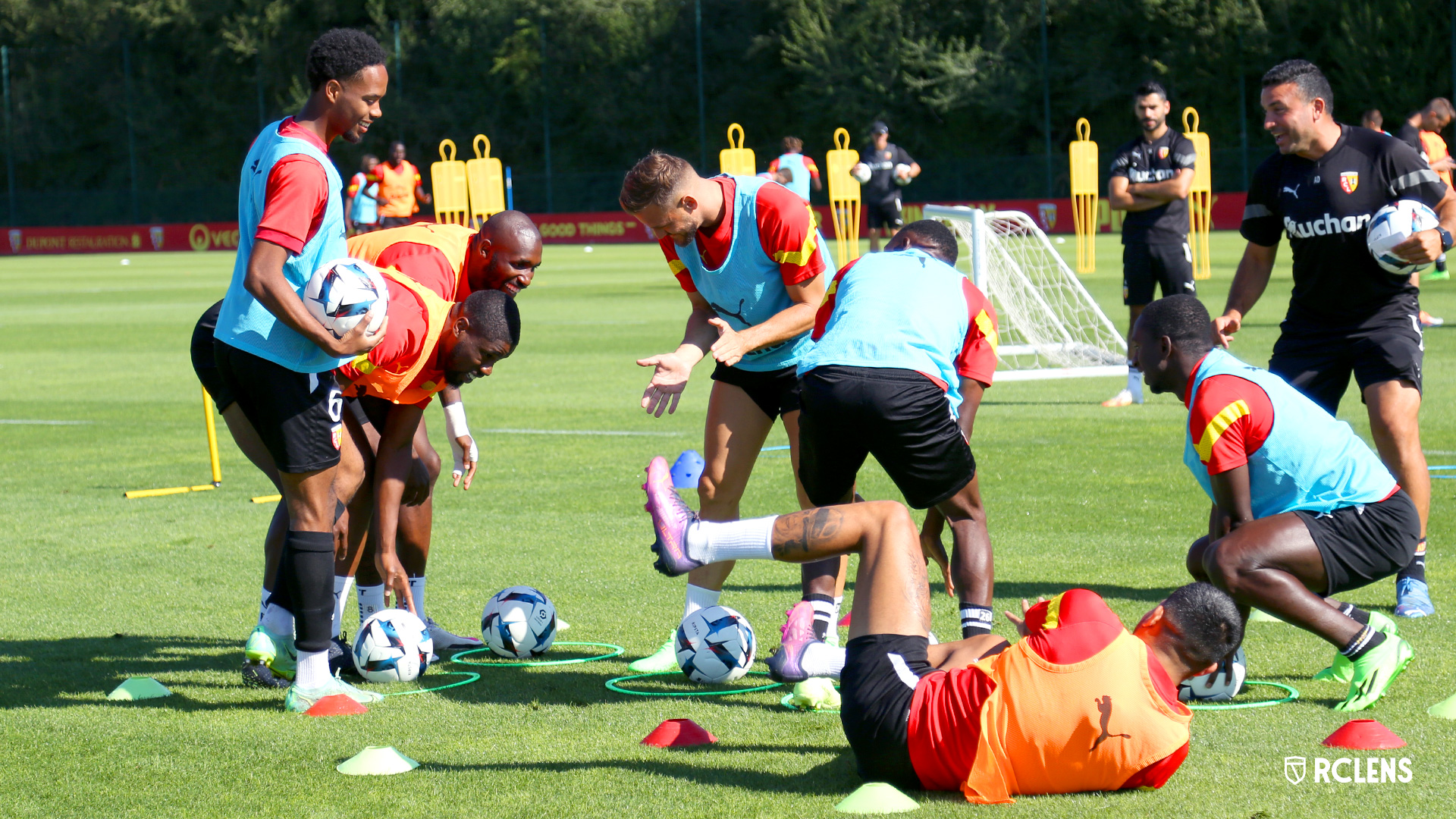 Entraînement RC Lens : Rémy Labeau Lascary, Kevin Danso, Seko Fofana et Jonathan Gradit Entraînement RC Lens : Rémy Labeau Lascary, Kevin Danso, Seko Fofana et Jonathan Gradit