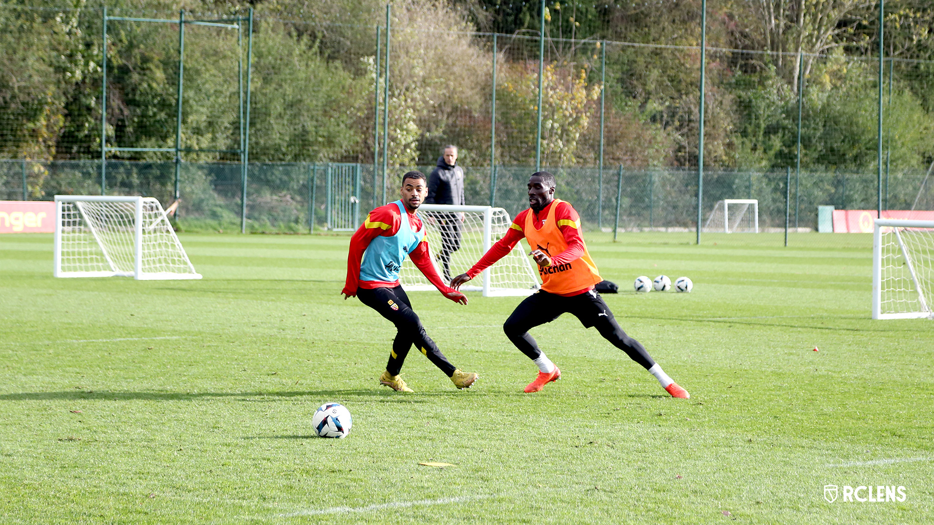 Entraînement RC Lens : Alexis Claude-Maurice et Massadio Haïdara Entraînement RC Lens : Alexis Claude-Maurice et Massadio Haïdara
