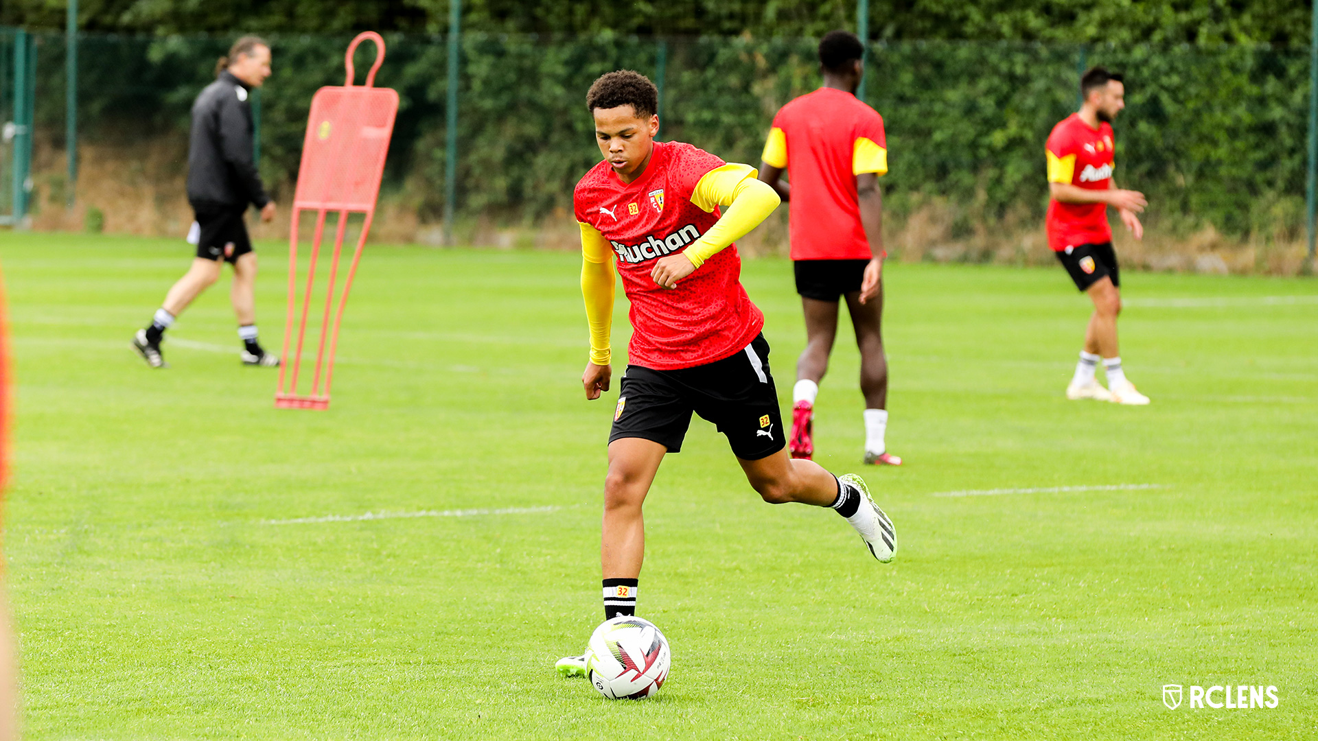RC Lens : Ayanda Sishuba RC Lens : Ayanda Sishuba