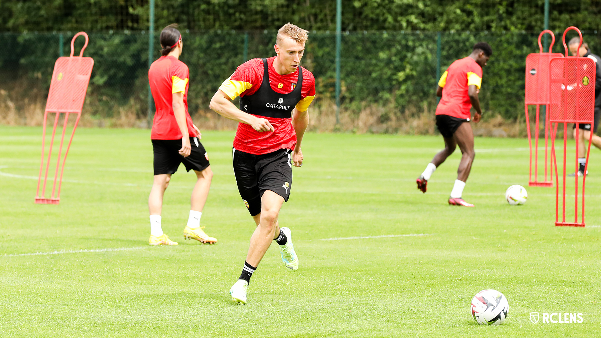 RC Lens : Adam Buksa RC Lens : Adam Buksa