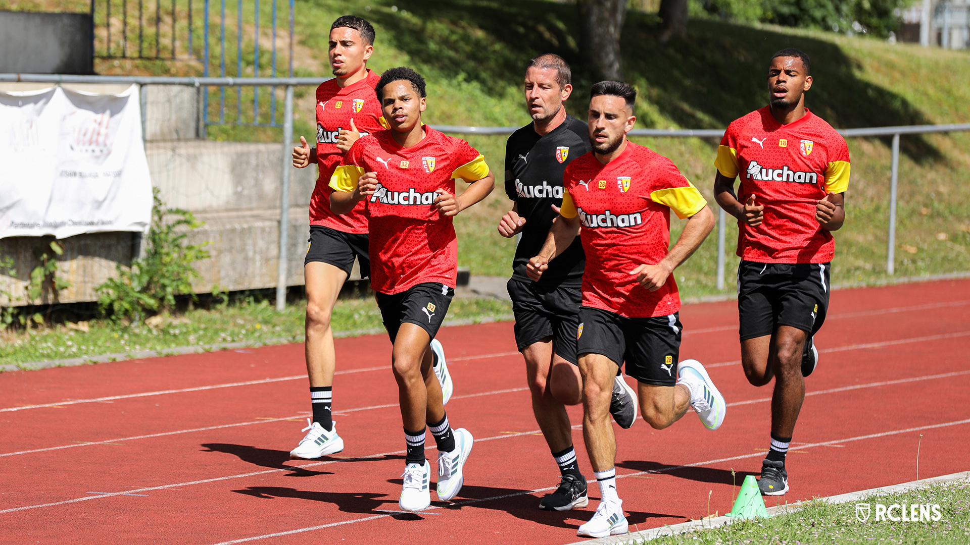RC Lens : Neil El Aynaoui, Ayanda Sishuba, Benoit Delaval, Adrien Thomasson et Andy Diouf RC Lens : Neil El Aynaoui, Ayanda Sishuba, Benoit Delaval, Adrien Thomasson et Andy Diouf