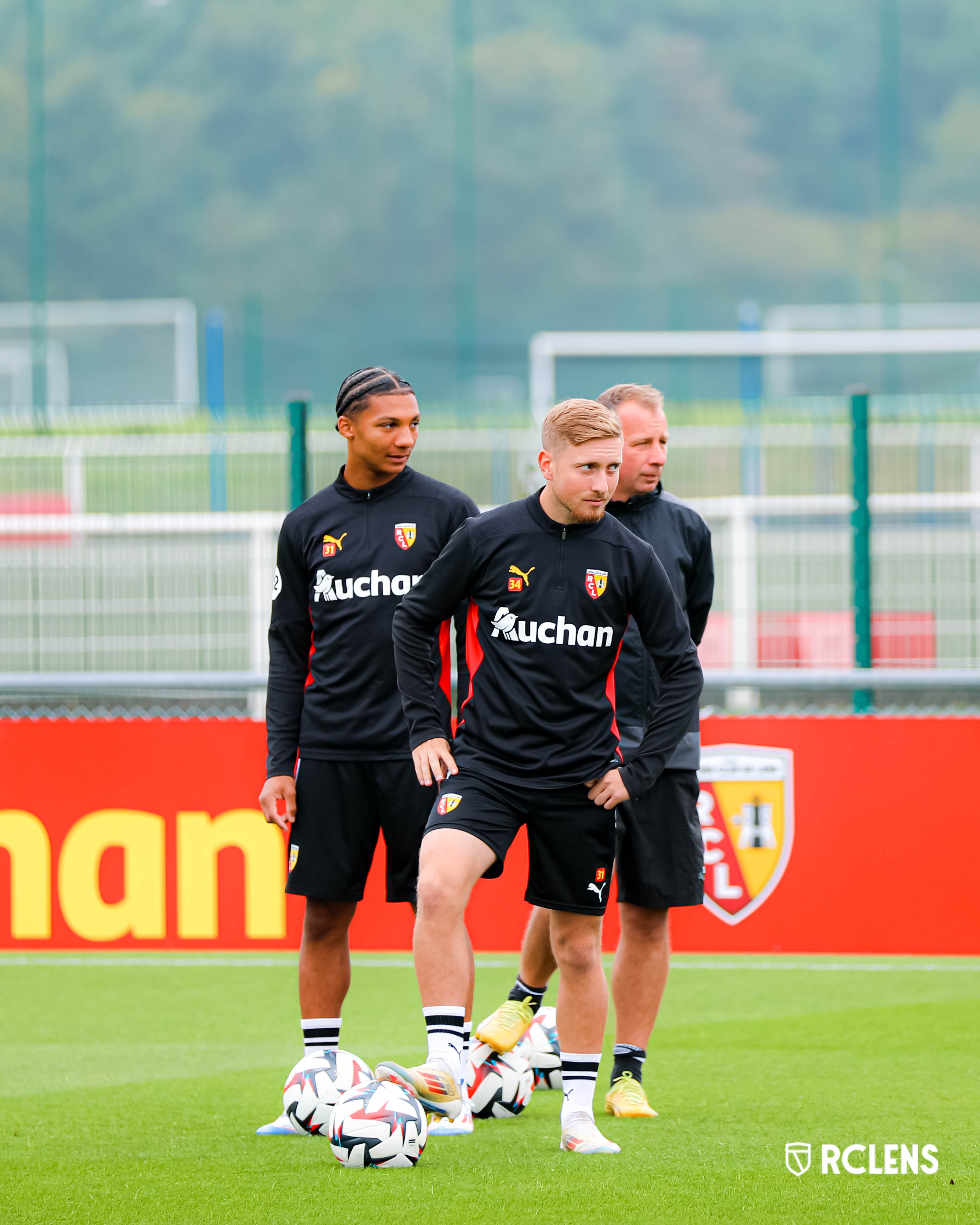 RC Lens entraînement : Ismaëlo Ganiou et Tom Pouilly RC Lens entraînement : Ismaëlo Ganiou et Tom Pouilly