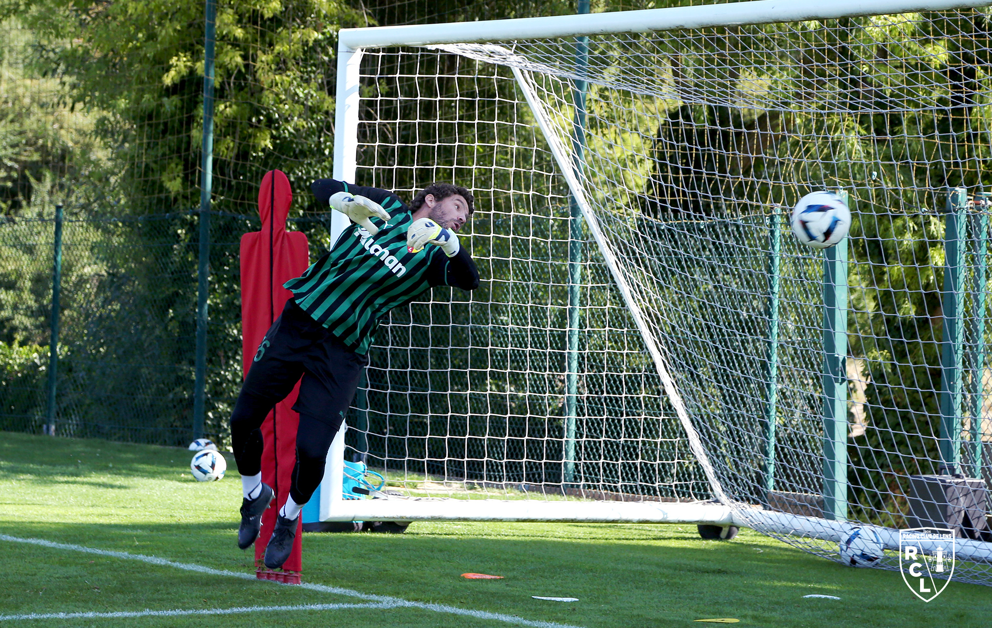 Entraînement RC Lens : Jean-Louis Leca Entraînement RC Lens : Jean-Louis Leca